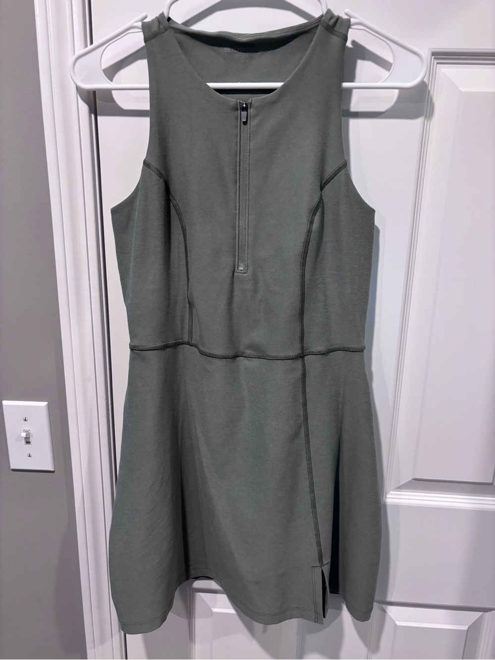 Beyond Yoga Tennis Dress/Skort โ Sage Green